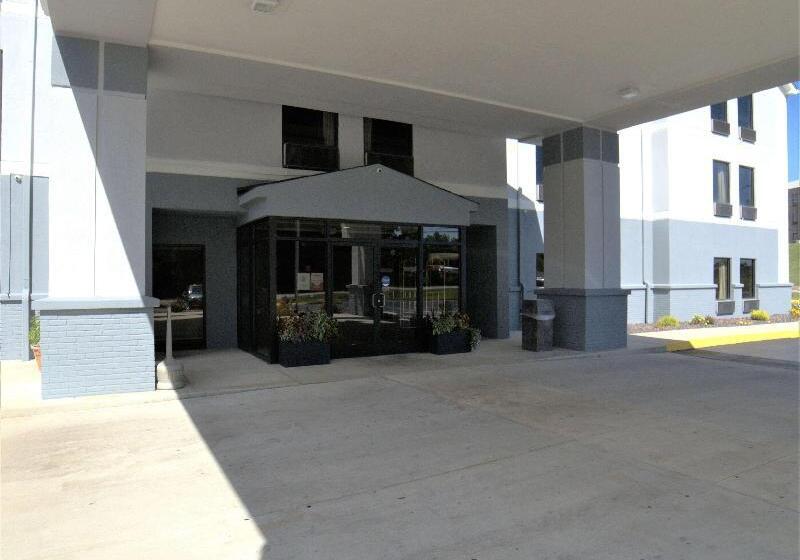 فندق Super 8 By Wyndham Crossville Tn