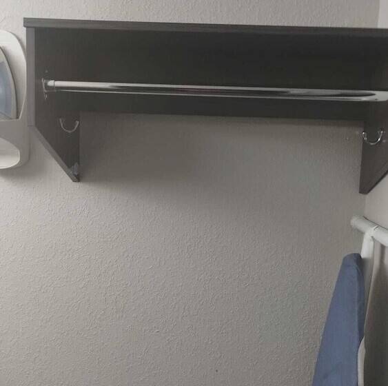 Super 8 Motel By Wyndham Near Fort Lauderdale Arpt