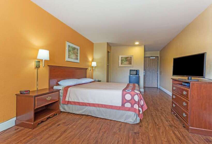 호텔 Super 8 By Wyndham Dixon/uc Davis