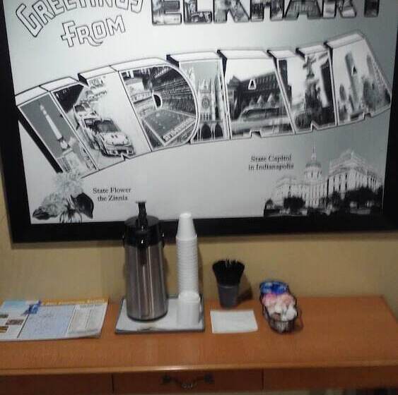 ホテル Rodeway Inn