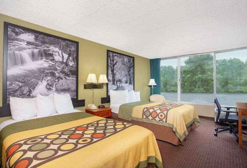 فندق Super 8 By Wyndham Erie/i 90