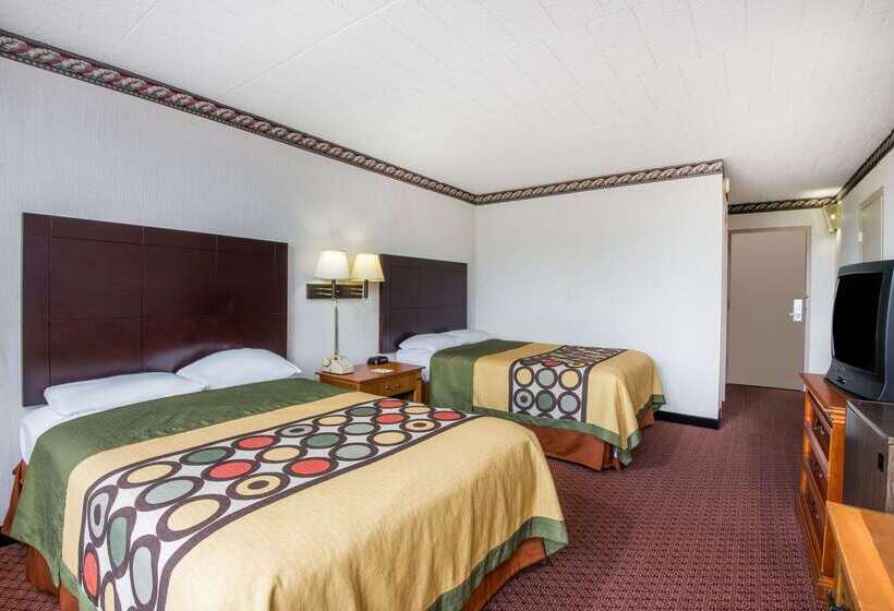 فندق Super 8 By Wyndham Erie/i 90