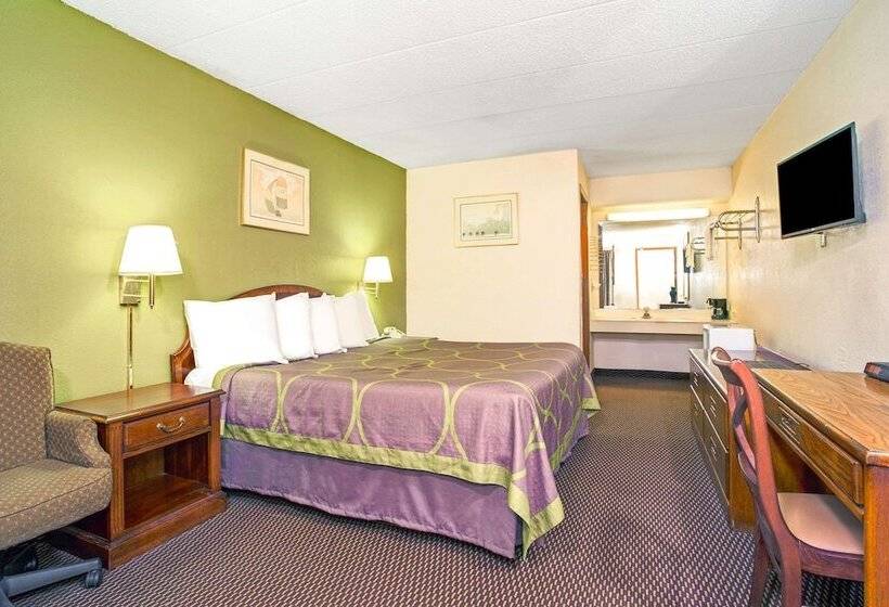 فندق Super 8 By Wyndham Fort Mitchell Cincinnati Area
