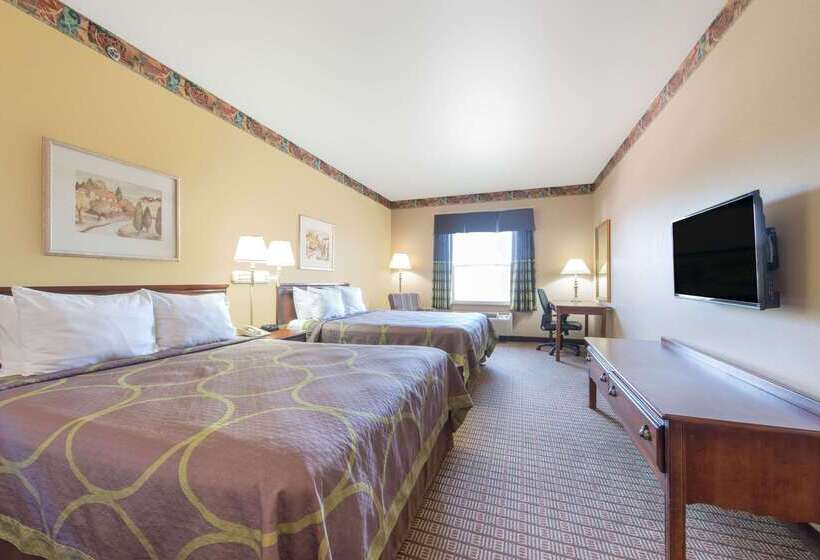 Отель Super 8 By Wyndham Fort Worth Stockyards