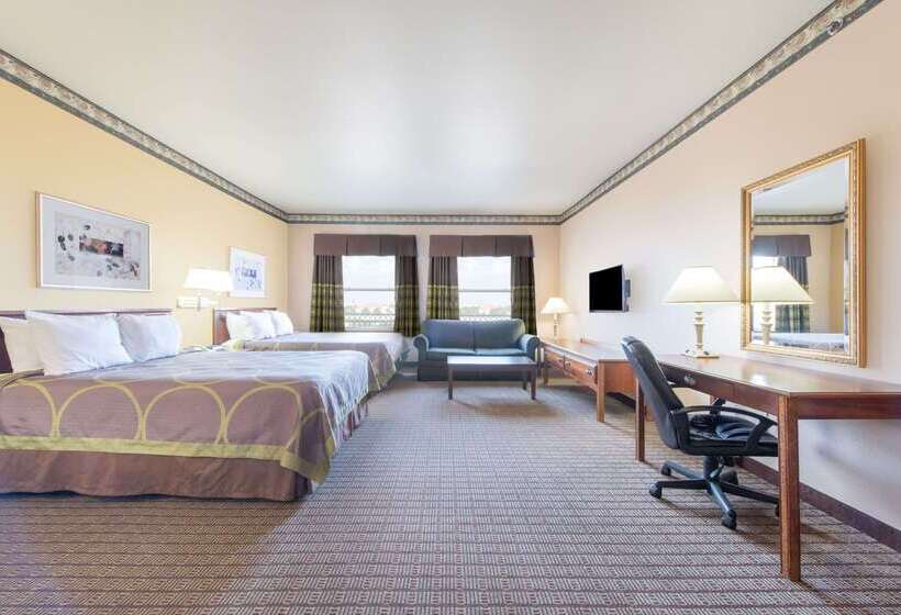 Отель Super 8 By Wyndham Fort Worth Stockyards