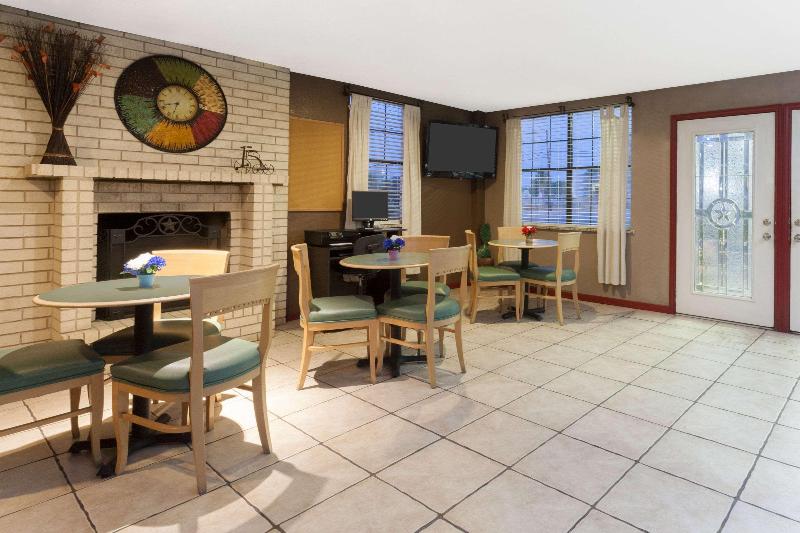 酒店 Super 8 By Wyndham Fredericksburg