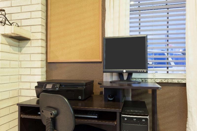 酒店 Super 8 By Wyndham Fredericksburg