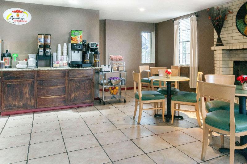 酒店 Super 8 By Wyndham Fredericksburg