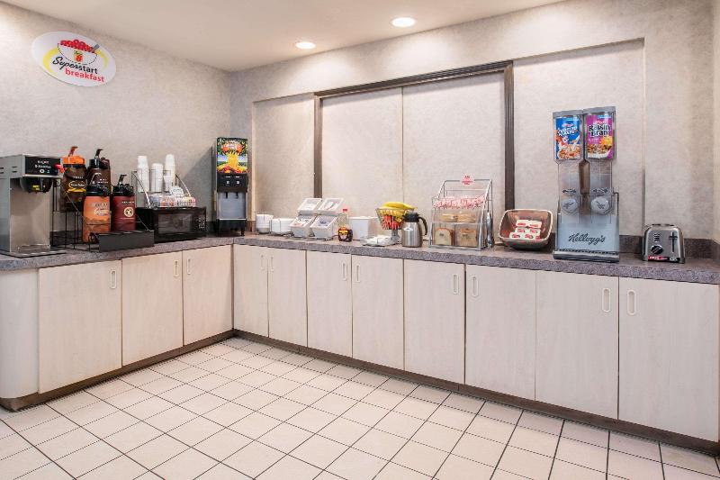 호텔 Super 8 By Wyndham Garland North Dallas Area