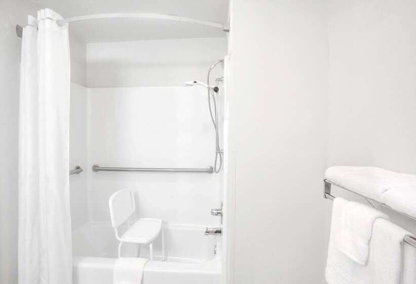 בית מלון כפרי Super 8 By Wyndham Gas City Marion Area