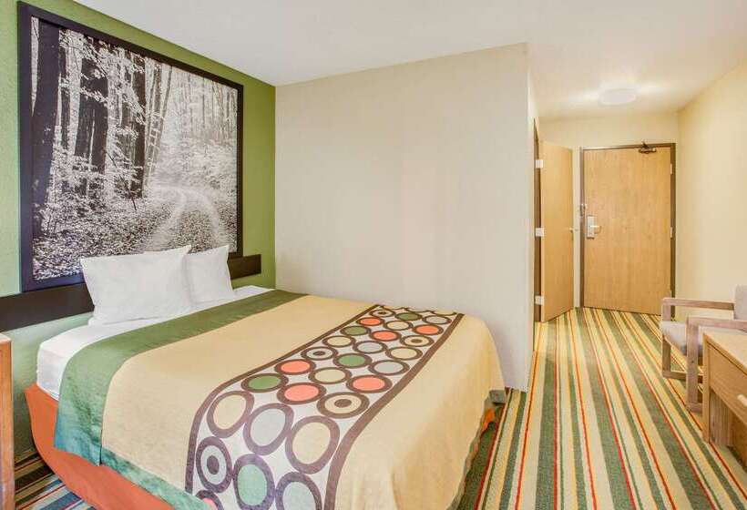 Отель Super 8 By Wyndham Grayling