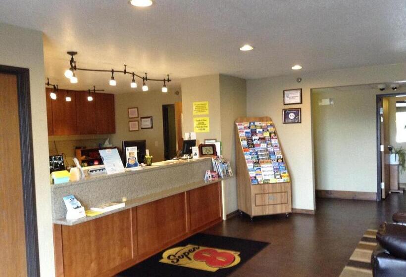 Отель Super 8 By Wyndham Grayling