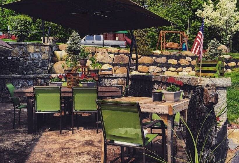 酒店 Super 8 By Wyndham Lake George/downtown