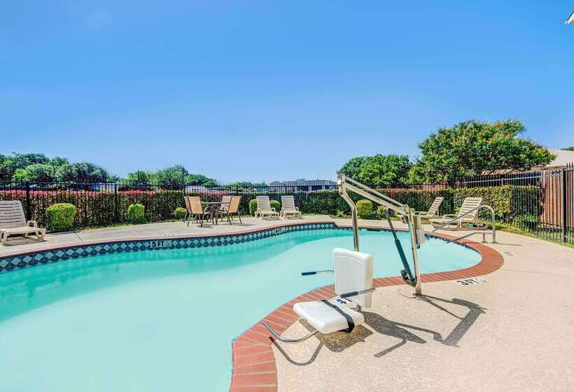 فندق Super 8 By Wyndham Mckinney/plano Area