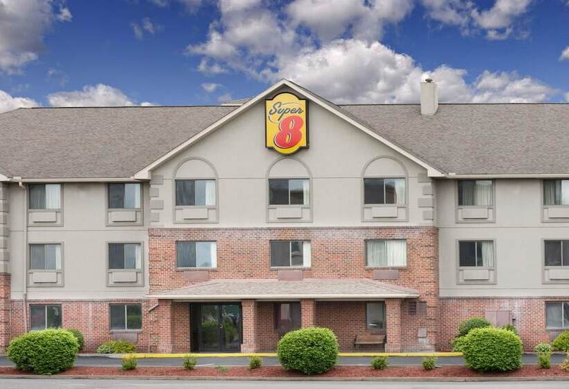 فندق Super 8 By Wyndham Morgantown