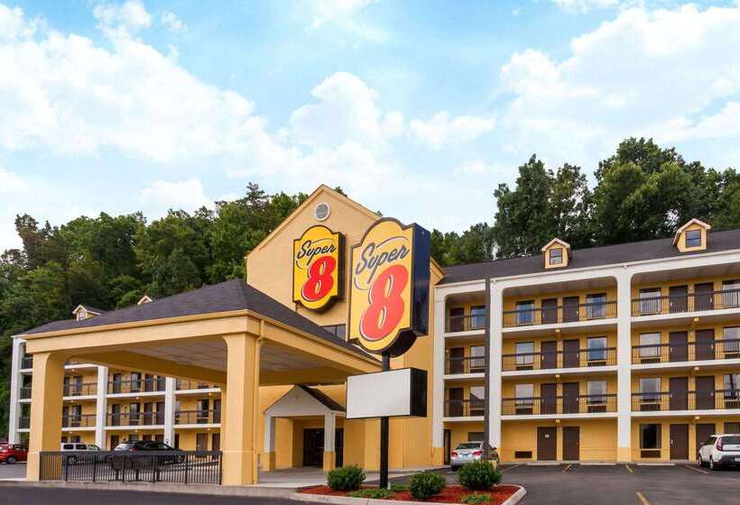 هتل Super 8 By Wyndham Pigeon Forge Emert St