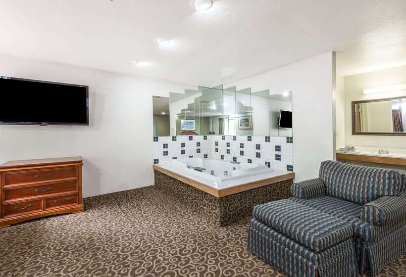 ホテル Super 8 By Wyndham Pittsburgh/monroeville