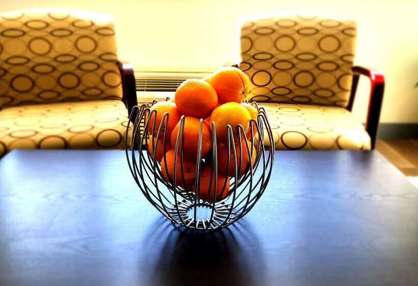 فندق Surestay By Best Western Sacramento South Natomas