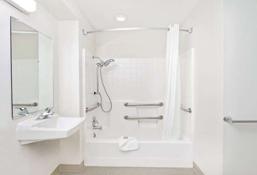 فندق Surestay By Best Western Sacramento South Natomas