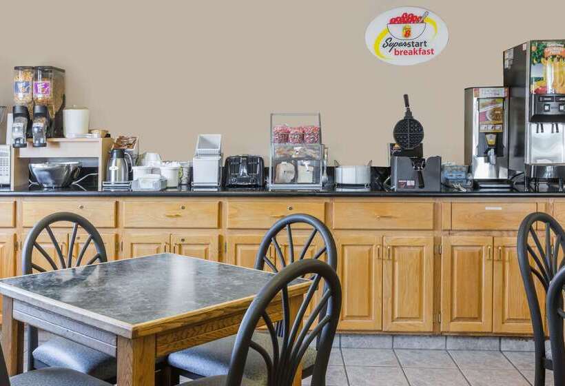 Отель Super 8 By Wyndham Sioux City South