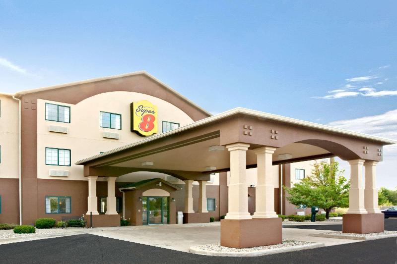 هتل Super 8 By Wyndham South Bend