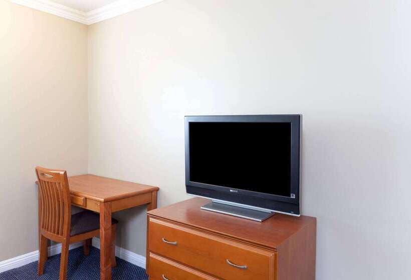 فندق Torrance Inn Lax Airport Area