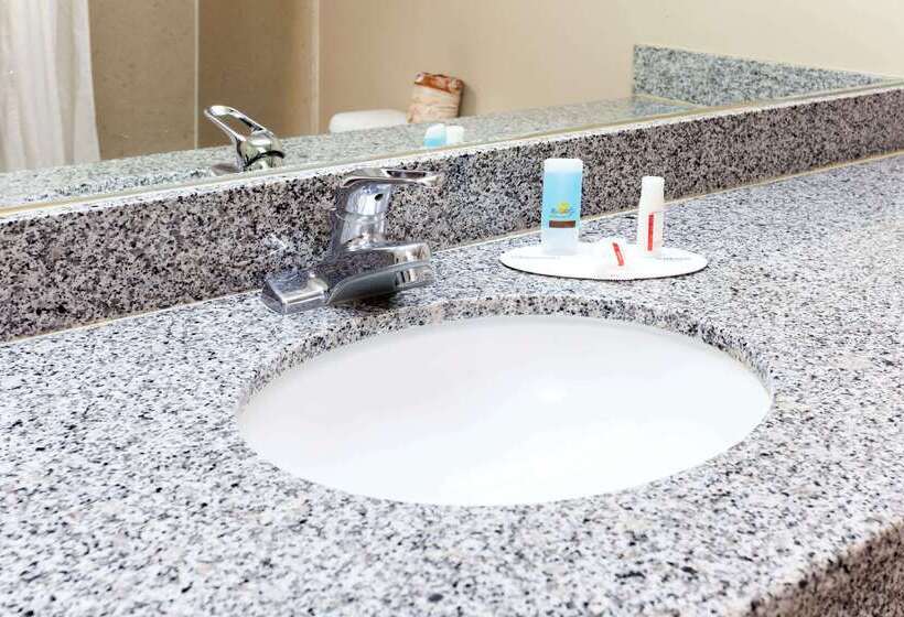 فندق Torrance Inn Lax Airport Area