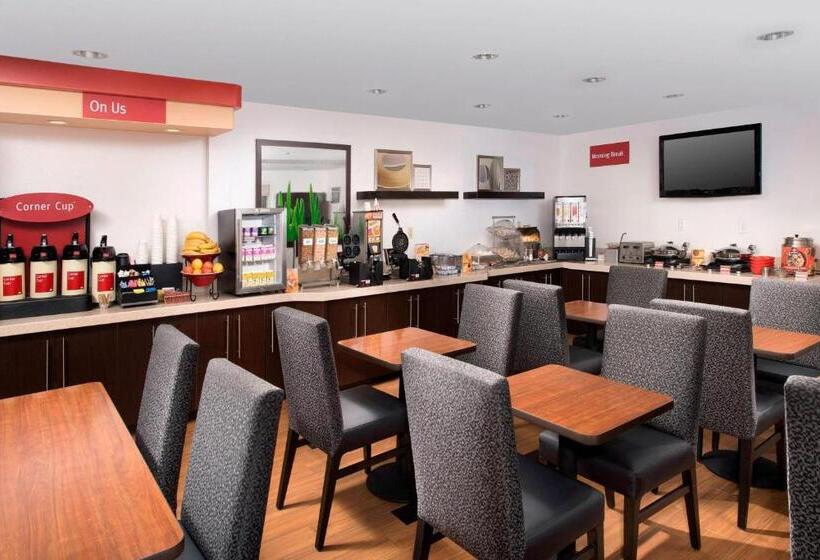 ホテル Towneplace Suites By Marriott Albuquerque Airport
