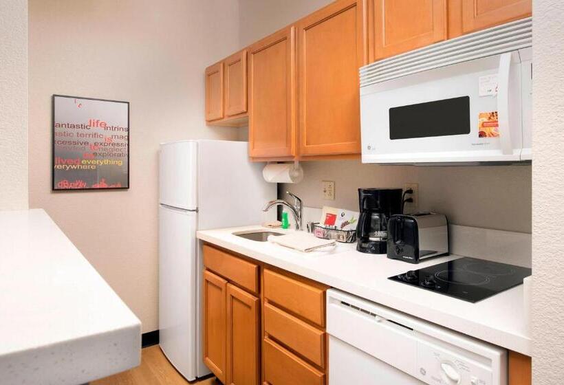 ホテル Towneplace Suites By Marriott Albuquerque Airport