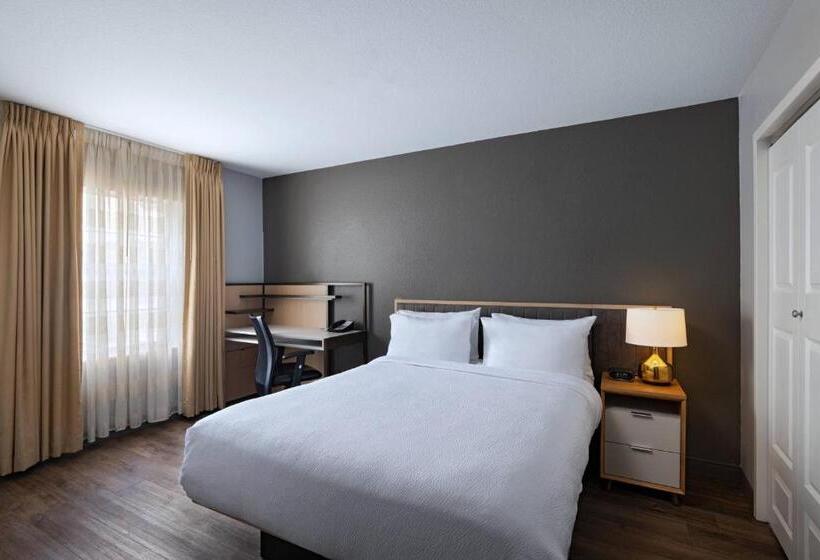 هتل Towneplace Suites By Marriott Baton Rouge South