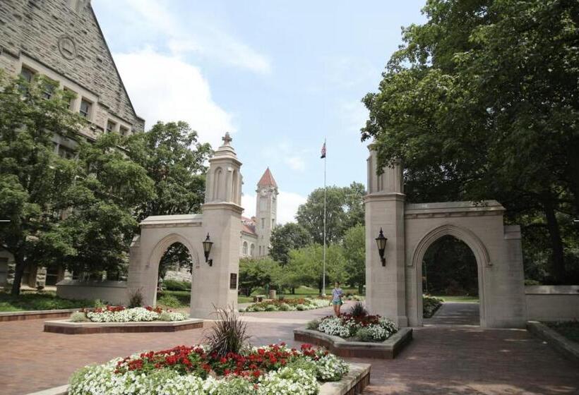 فندق Towneplace Suites By Marriott Bloomington