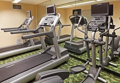 בית מלון כפרי Towneplace Suites By Marriott Charlotte Arrowood