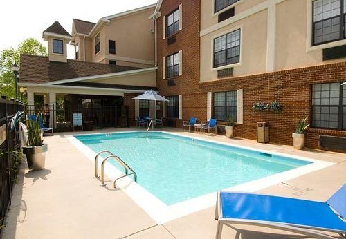 ホテル Towneplace Suites By Marriott Charlotte Univ. Research Park
