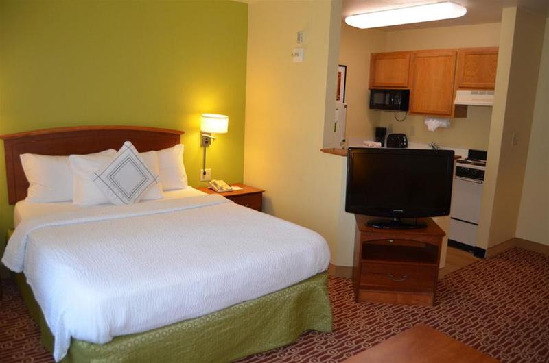 فندق Towneplace Suites By Marriott Dallas Plano/legacy