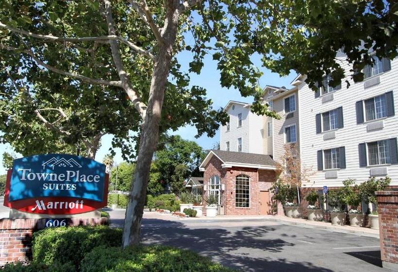 בית מלון כפרי Towneplace Suites By Marriott Sunnyvale Silicon Valley