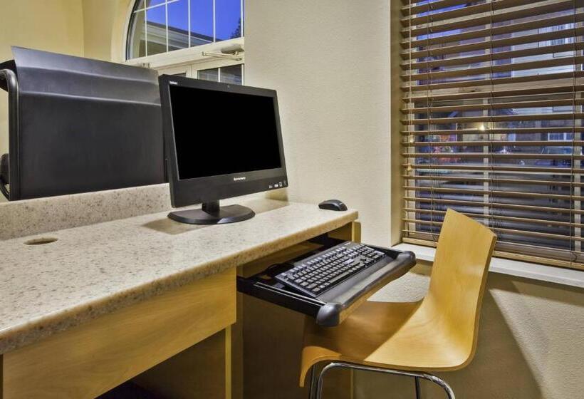 فندق Towneplace Suites Detroit Sterling Heights