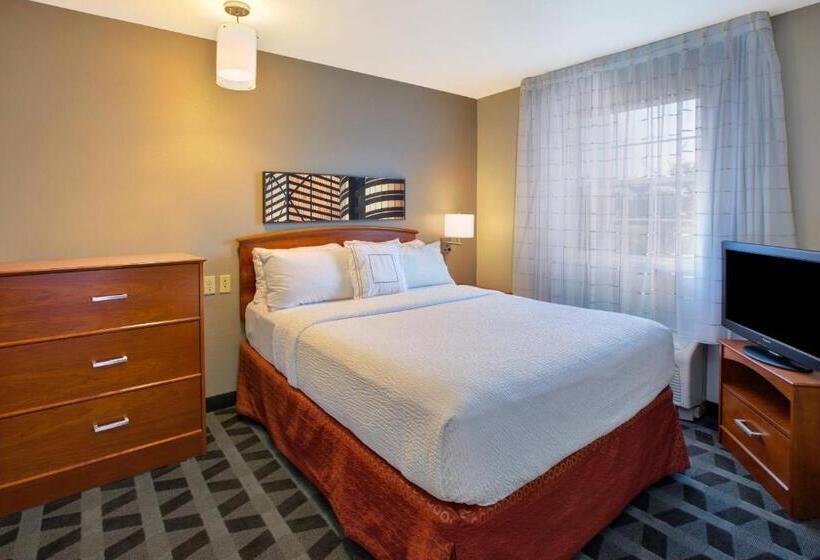 בית מלון כפרי Towneplace Suites Detroit Sterling Heights