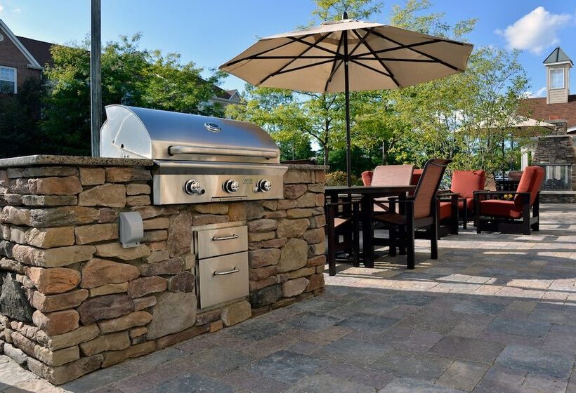 فندق Towneplace Suites By Marriott East Lansing