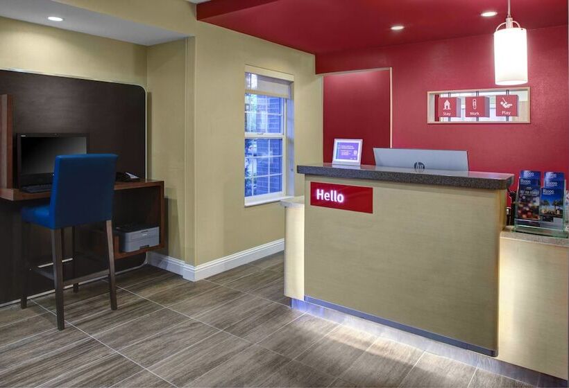 호텔 Towneplace Suites Fresno