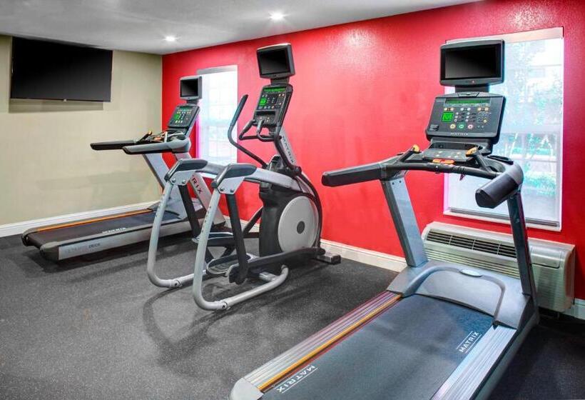 호텔 Towneplace Suites Fresno