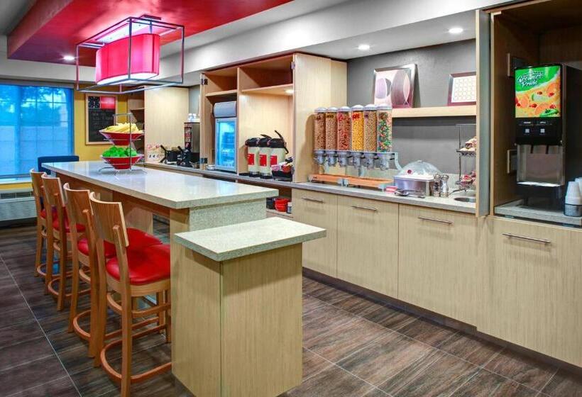 호텔 Towneplace Suites Fresno