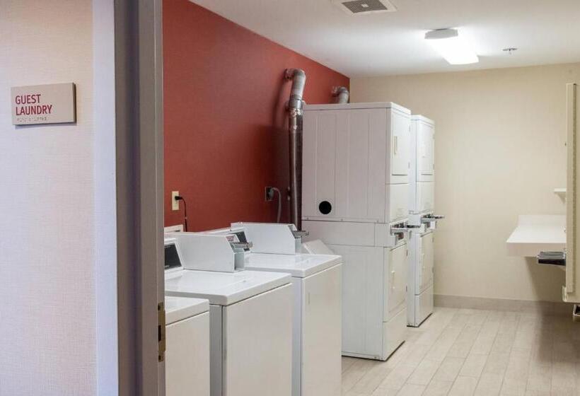 هتل Towneplace Suites By Marriott Lafayette