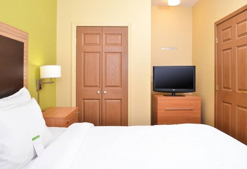 בית מלון כפרי Candlewood Suites Miami Doral By Ihg