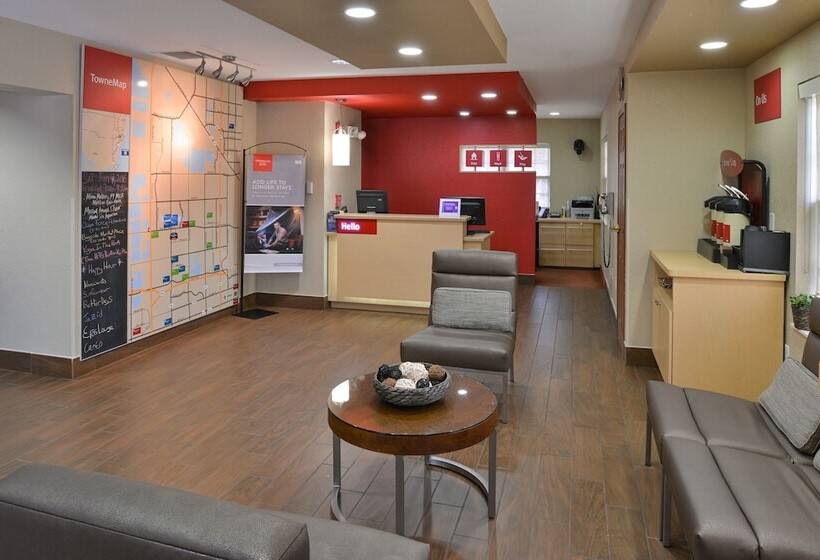 בית מלון כפרי Candlewood Suites Miami Doral By Ihg