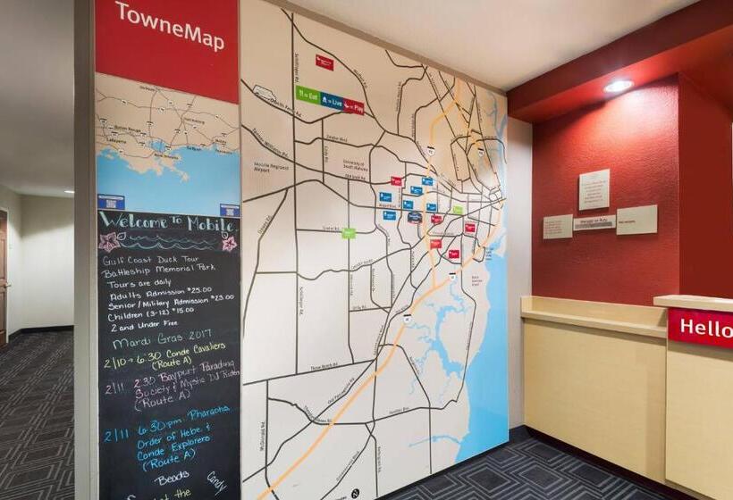 Отель Towneplace Suites Mobile
