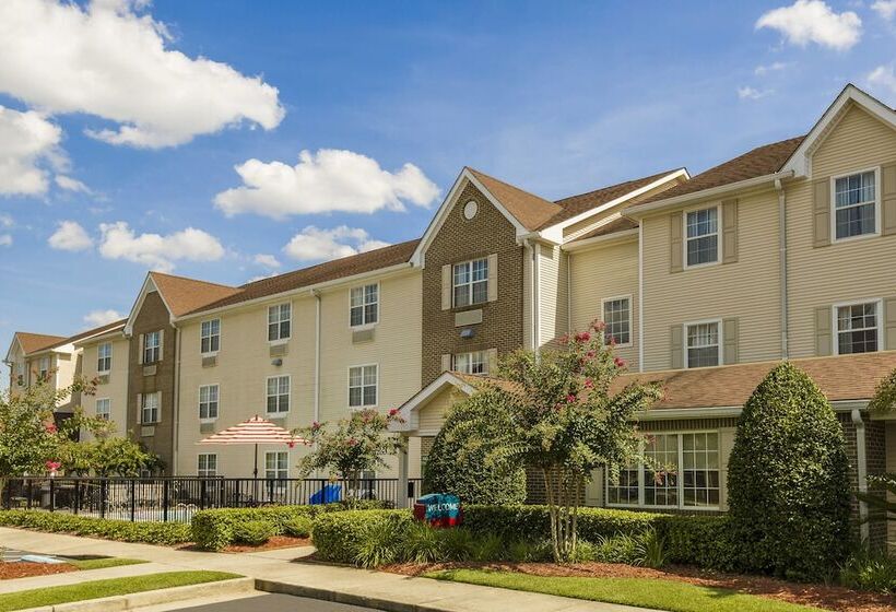 Отель Towneplace Suites Mobile