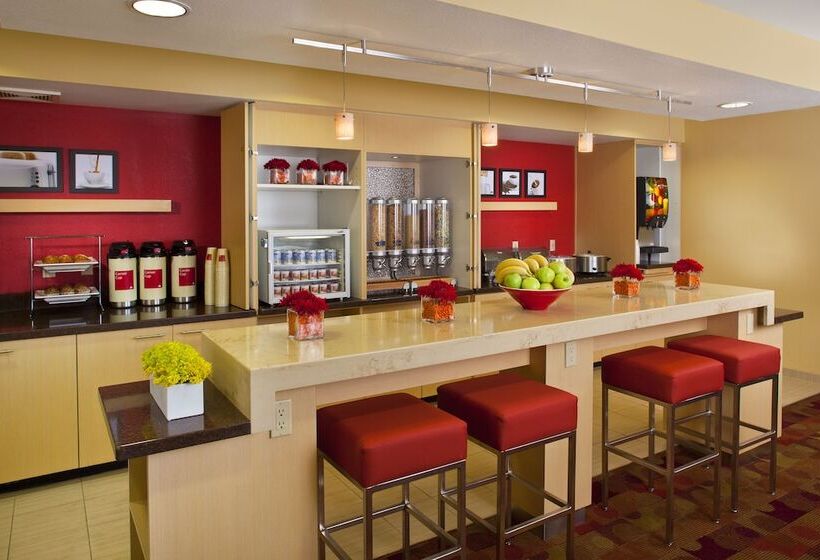 فندق Towneplace Suites New Orleans Metairie