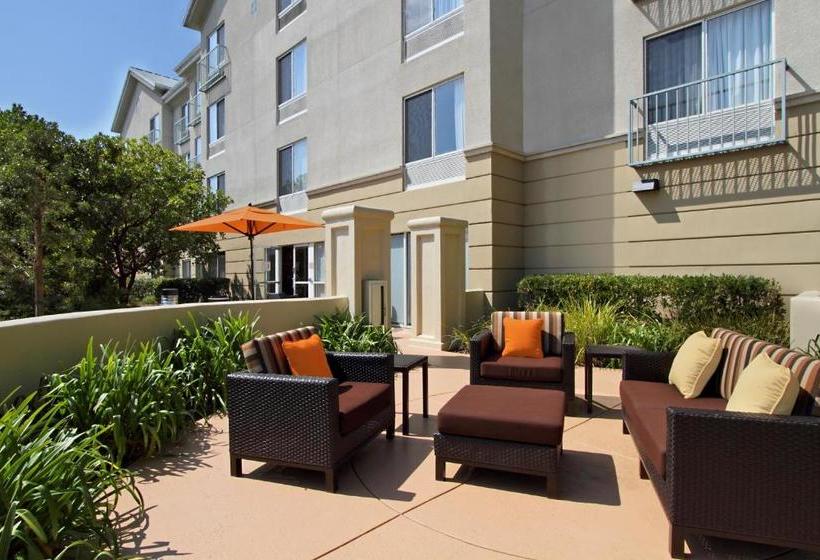 בית מלון כפרי Towneplace Suites Redwood City Redwood Shores