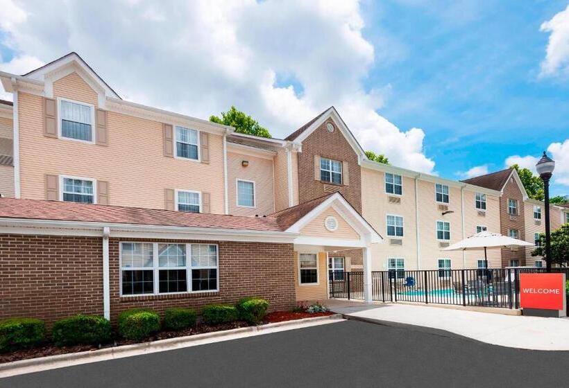 호텔 Towneplace Suites Savannah Midtown
