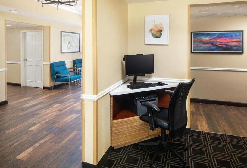 فندق Towneplace Suites By Marriott Springfield